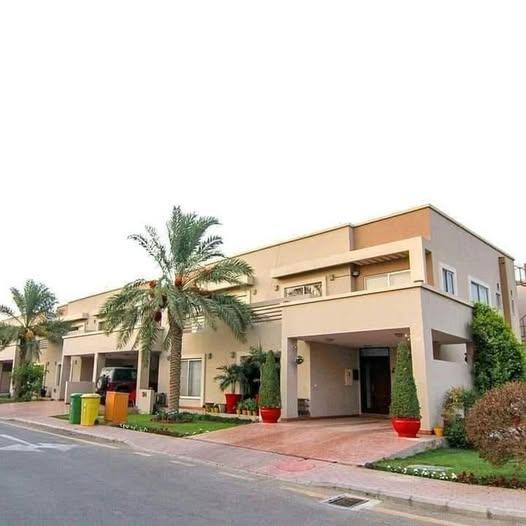 Precinct 11A Villa - 200 Sqy for Sale in Bahria Town Karachi
