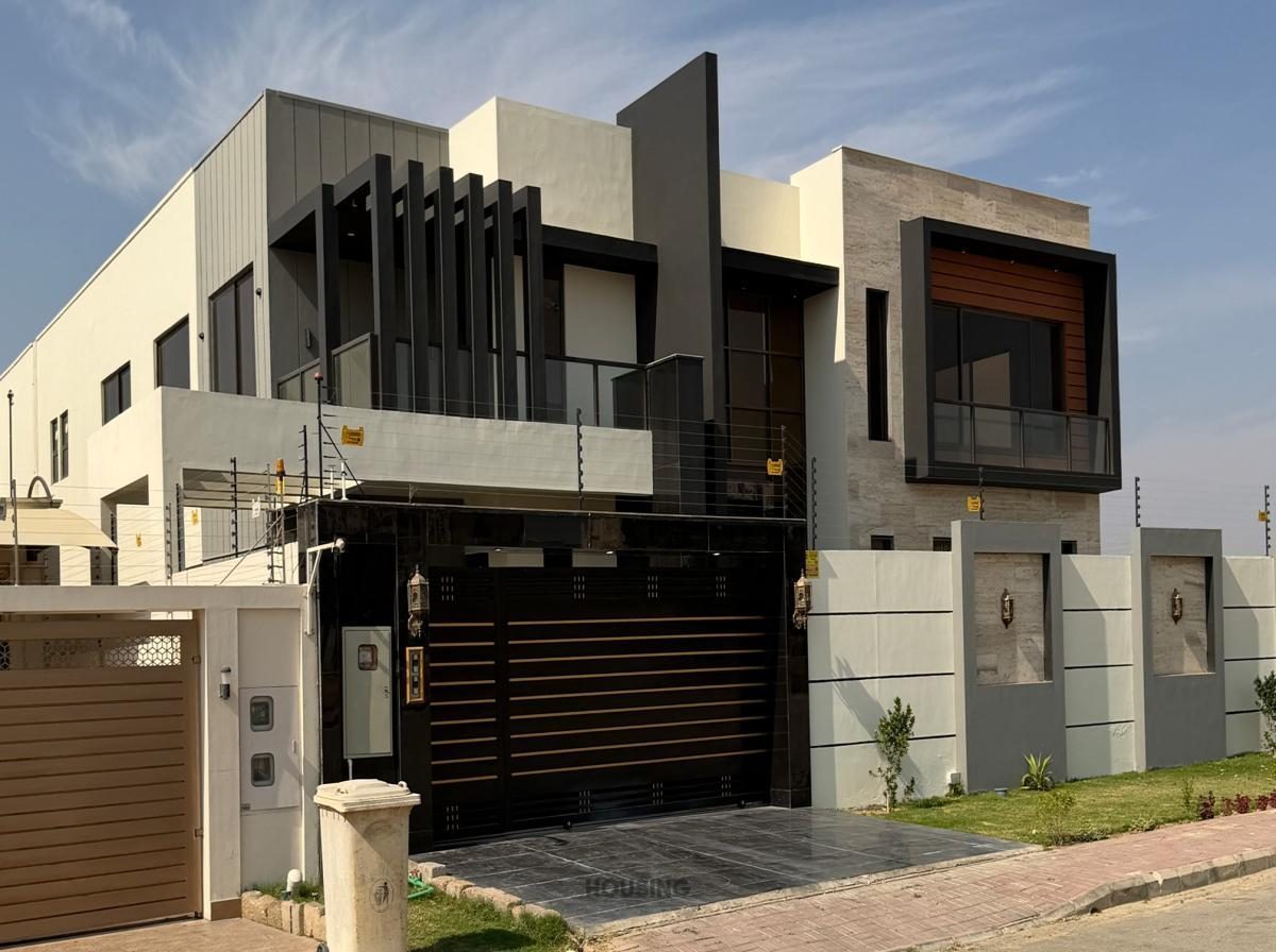 Precinct 7 Private Villa - 1000 Sqy for Sale in Bahria Town Karachi