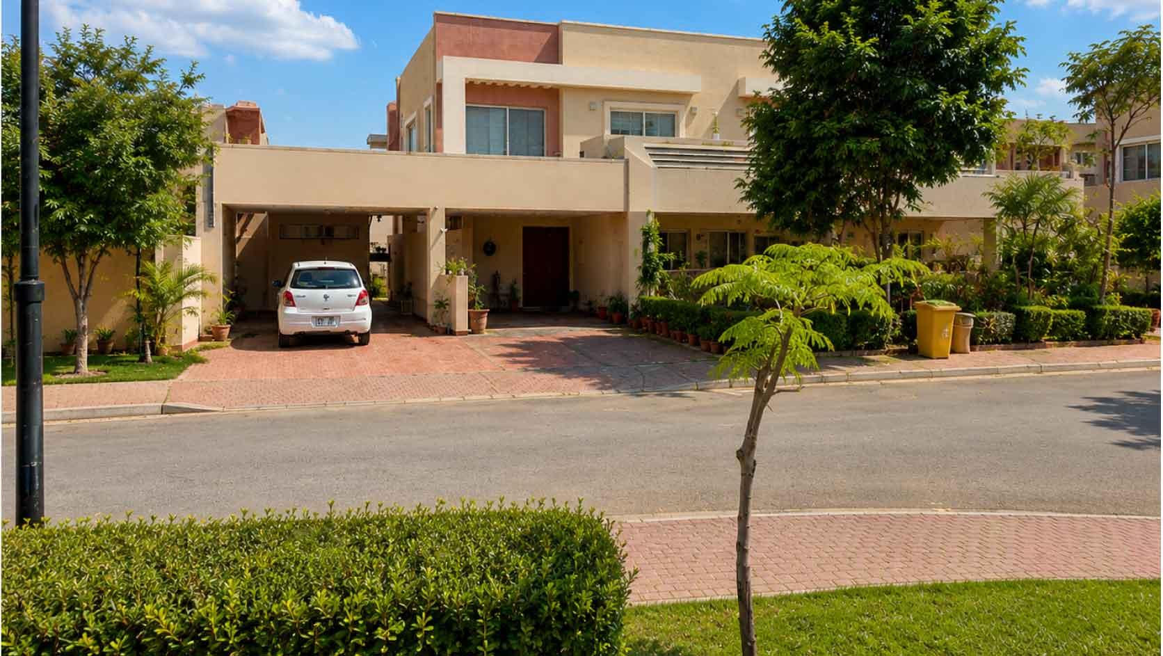Precinct 10A - 200 Sqy Villa for Sale in Bahria Town Karachi